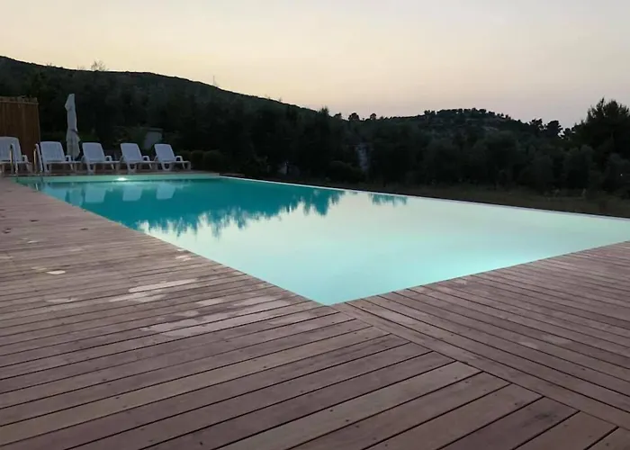 De Sio Country Village